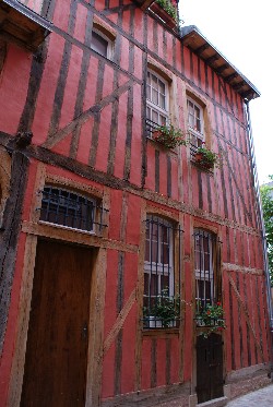 Troyes
